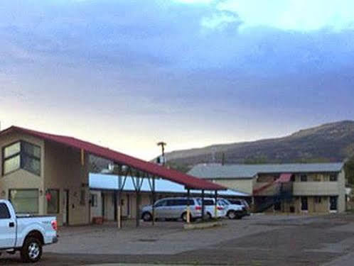 Travel Motel Ратон Екстер'єр фото